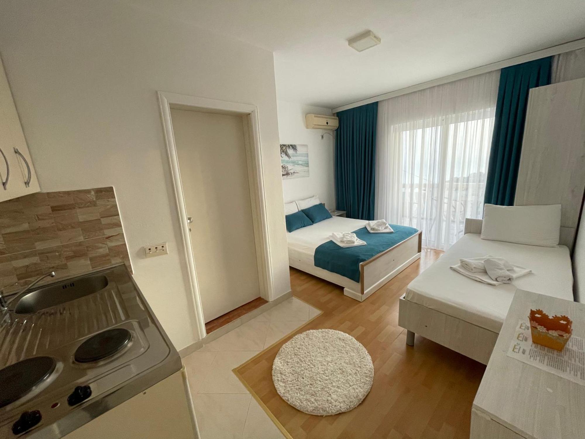 Molla Apartments ウルツィニ エクステリア 写真