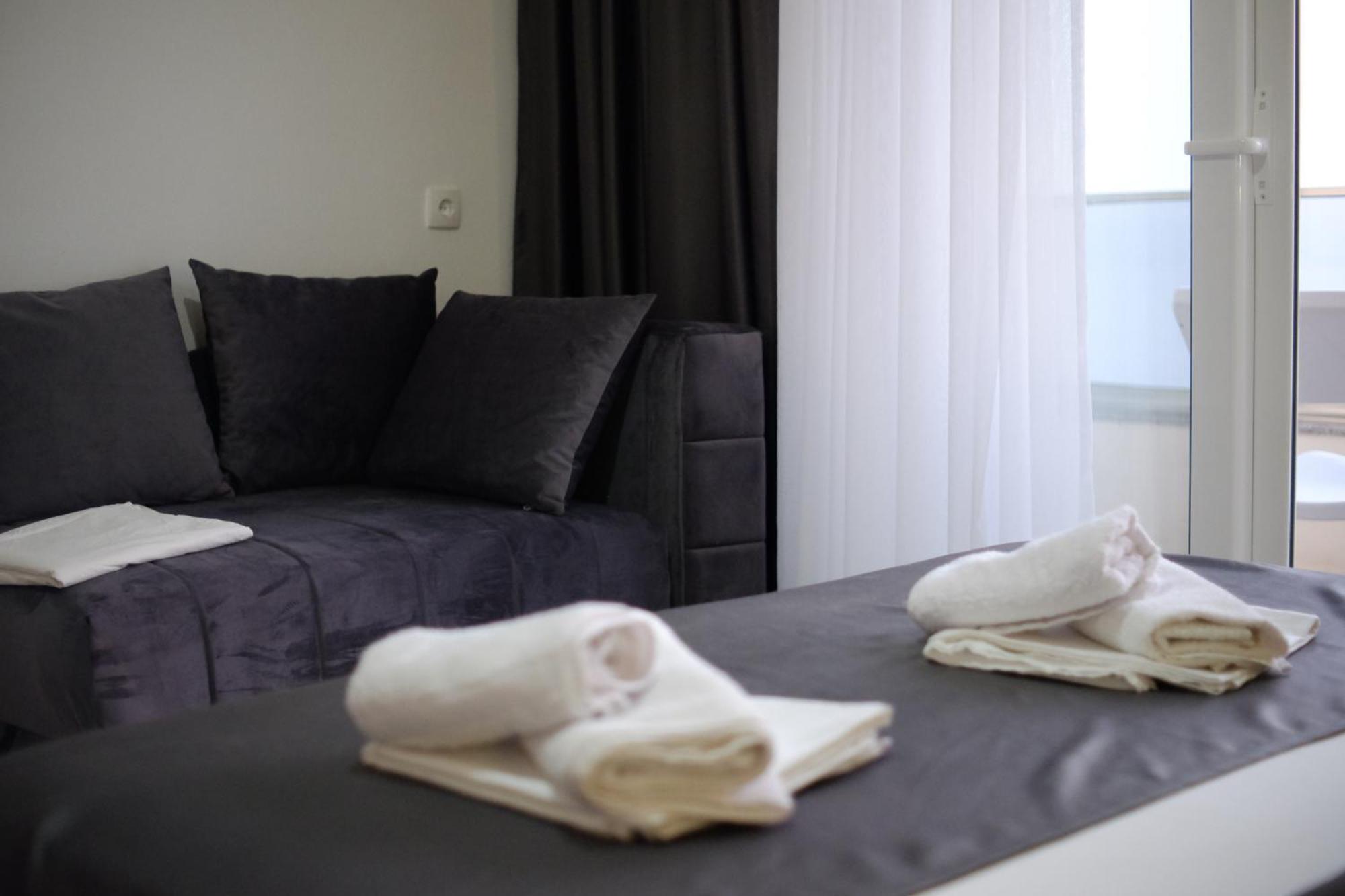 Molla Apartments ウルツィニ エクステリア 写真
